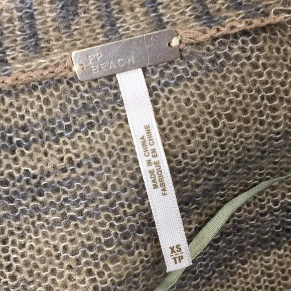 FP Free People Beach Tan Gray Space Dye Knit Cardigan Top Womens XS Mohair Blend - Picture 5 of 9